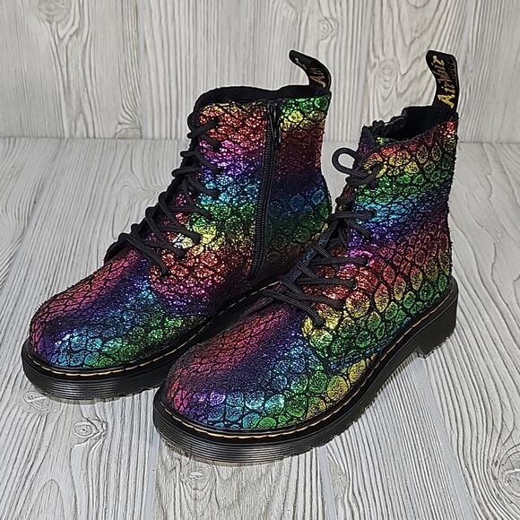 Dr. Martens 1460 Pascal Rainbow Croc Combat Boots Youth 6 Womens 8 - Picture 10 of 13